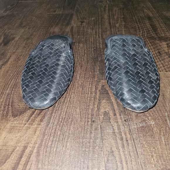 OluKai Mi'i Mules - Picture 3 of 7